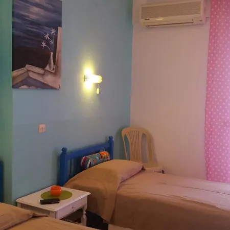 Sol E Mar Sea Side View Guesthouse Perama  Exterior photo