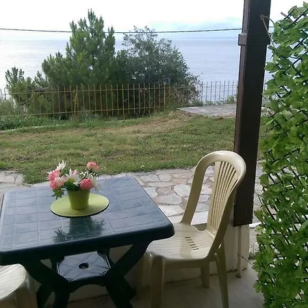 Sol E Mar Sea Side View Guesthouse Perama  Exterior photo