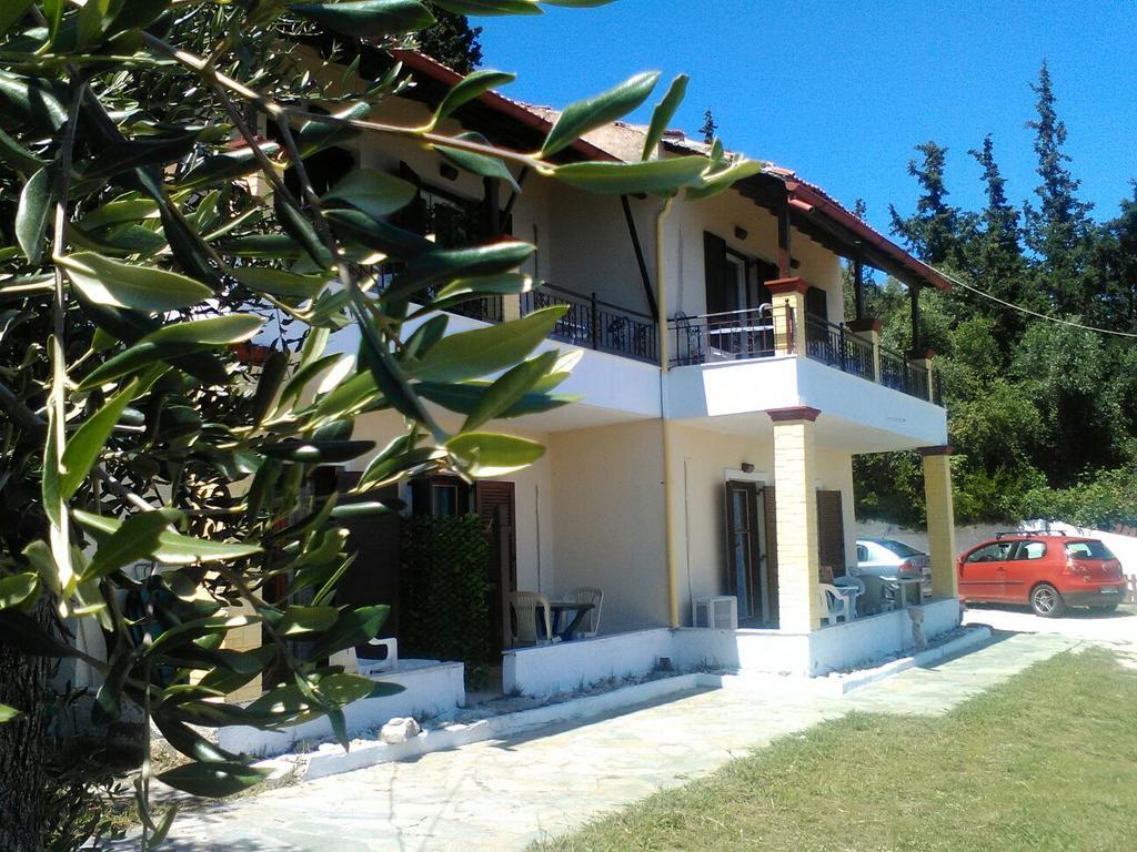 Sol E Mar Sea Side View